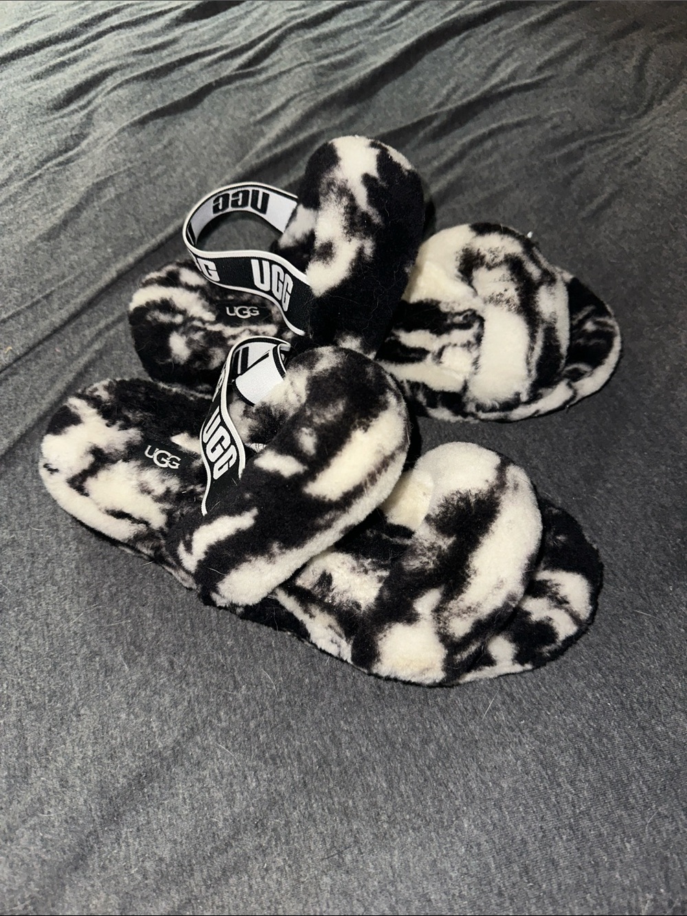 UGG Black & White Tie-Dye Fluffy Slide Sandals with Branded Heel Strap